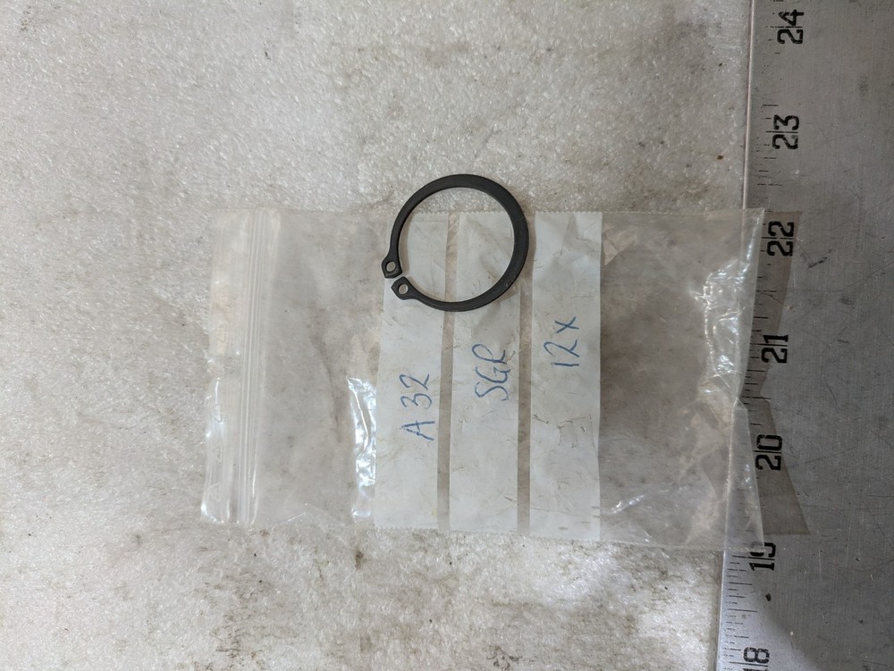 A32 SGR Snap Ring Retaining Ring Circlip 2/ORDER