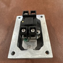 EMERSON APPLETON EDSF23WQ FRONT OPER COV-CHAMF-SW-3W 20A Cover Snap Switch Haz