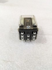 SIEMENS KUP14A15120S SUP14A15120 RELAY SOCKET MOUNT 120VAC