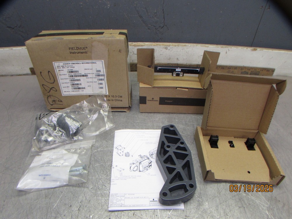 New! Emerson MTG-225-320468 , DVC6200 Mounting Kit, NIB! MAKE OFFER!