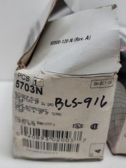 Cooper 5703N Plug 30A 277V 2P3W Straight Gray