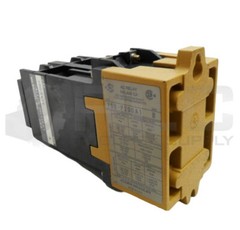 ALLEN BRADLEY 700-P200A1 /B AC RELAY W/ PA236 COIL W/ 700-PB20 /A ADDER DECK