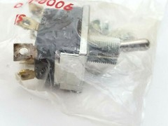 McGill 0121-0006 Momentary Multi-Pole Toggle Switch DPDT (ON) – ON 15 Amp 2-Pole