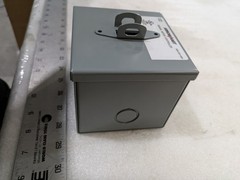 ARROW HART AHN1GD2D MOTOR CONTROLLER 6810-126 TYPE 1 ENCLOSURE