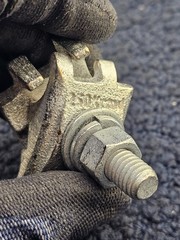 Burndy 2/0 AWG to 250 KCMIL Str, Cable Tray Grounding Clamp