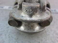 TPU 20625-A VTA3 Copper 350MCM-250 Two Split Bolt Connector, New