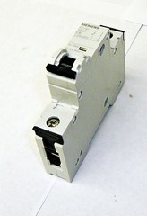 New Siemens MCB, Miniature Circuit Breaker 50KA 5SY8 106-7 14100ELL
