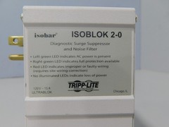 Tripp-Lite ISOBLOK 2-0 120V Diagnostic Surge Suppressor Noise Filter Outlet