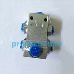 1PCS New Small 3-Way Female Hydraulic Shuttle Valve VUSF-G1/4 G3/8 G1/2 G3/4 G1