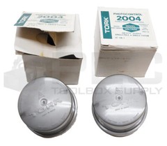 LOT OF 2 NEW TORK 2004 PHOTOCONTROL 208-277V 50/60HZ 6261-60002 *READ*