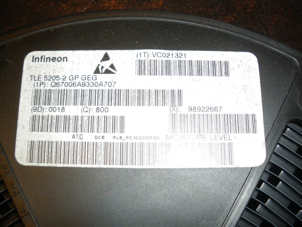 NEW Infineon TLE 5205-2 GP GEG New Old Stock NOS