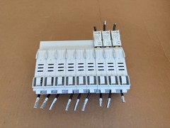 Allen Bradley 1492-A3B1 Ser. A Busbar 3-Phase 100A 19 Device per meter w/ 3 FH