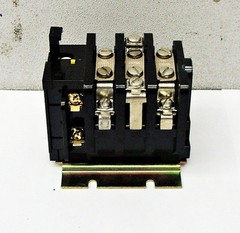 General Electric Contact Part-CR324C310A 16905LR