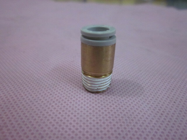10pcs/bag NEW SMC KQ2S06-M5A connector #YX
