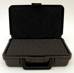 207 – PLATT LUGGAGE – BLOW MOLDED CASE – Exterior Dimensions (L x W x D): 10 1/2