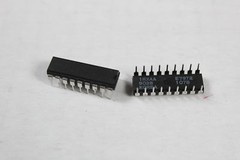 IC DIP 18 PIN E7972107B Pack of 2