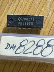 ONE National Semi DM8288N, ASYNCHRONOUS, divide by 12 COUNTER, PDIP14
