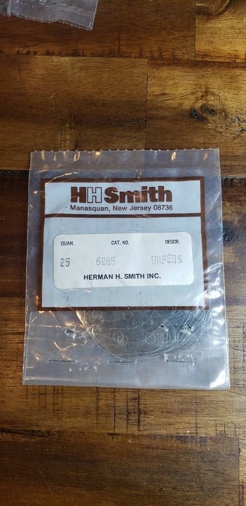 25 Vintage HH Smith #6285 Wafers