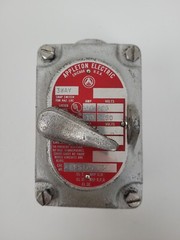 EFS175-F3W Appleton Electric 20 Amp 250 Volt 3-Way Snap Switch *NEXT DAY OPTION*