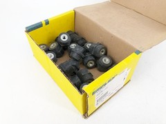 Box of 19 New NVent Eriflex 548450 Low Voltage Insulators ISO TP 30M8