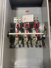 T&B 600a Indoor Safety Disconnect Switch Non-Fuse 600a 600v New THN3365 THN3366