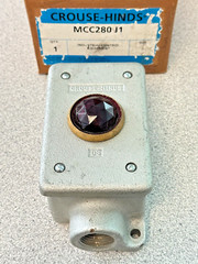 NEW Crouse Hinds MCC280-J1 Explosion Proof Pilot Light Red Glass Diamond Lens