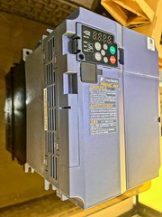 1PC- Fuji FRN0022E2S-4GBX AC Drive 13A/400V/3PHASE/7.5KW/10HP- BRAND NEW