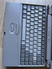 Retro Toshiba Satellite 100cs / 528 Vintage Laptop