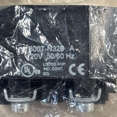 ALLEN BRADLEY 800T-N326 800T N326 800TN326 BRAND NEW IN FACTORY BOX