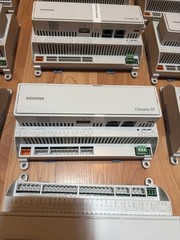 FOR PARTS / UNTESTED – LOT OF 13 SIEMENS POL648.10/RTU-P30 / POL64810RTUP30