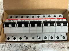 *USA FREE SHIPPING* ABB S201-C25NA CIRCUIT BREAKER 2 POLE 25A (LOT OF 5)