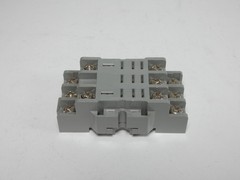 *Lot of 8* Idec SH3B-05 Relay Socket 10A 300VDC