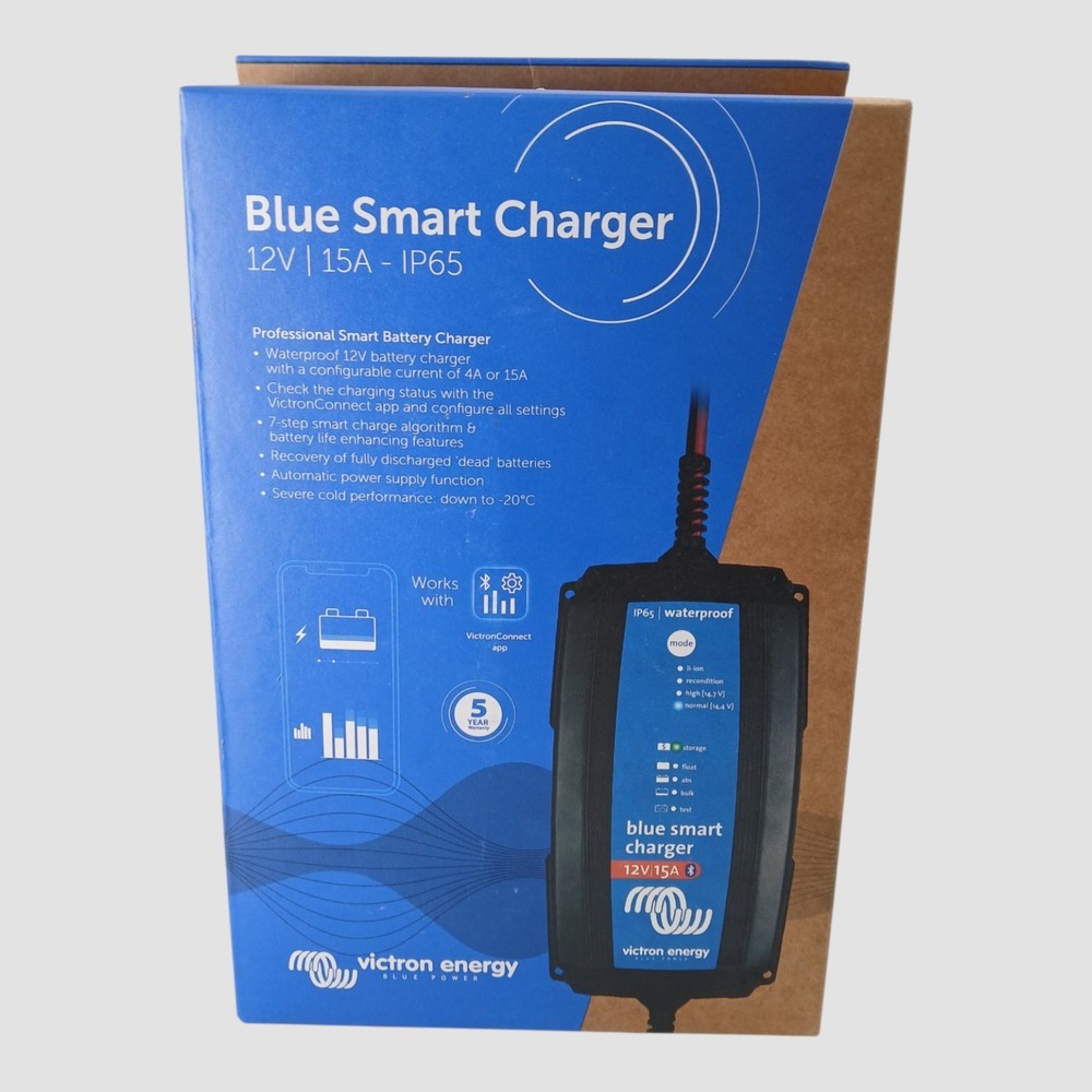 Victron Energy Blue Smart IP65 12V/15A 120V Professional Smart Battery Charger