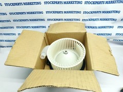 Ford CB07-61-B10A CB0761B10A Motor, Fan-Blower NEW NOB