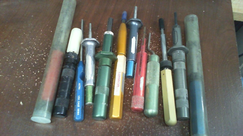 PIN EXTRACTION TOOLS FOR VARIOUS AVIATION TYPE PLUGS