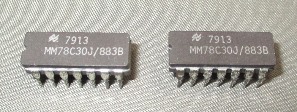 Lot of 2 Pcs National MM78C30J/883B Buffer And Line Driver IC Dip-14