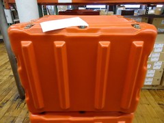 30-9554100 HARDIGG Custom 27x21x20.5″ case w/ 3″ lids on top and bottom NEW