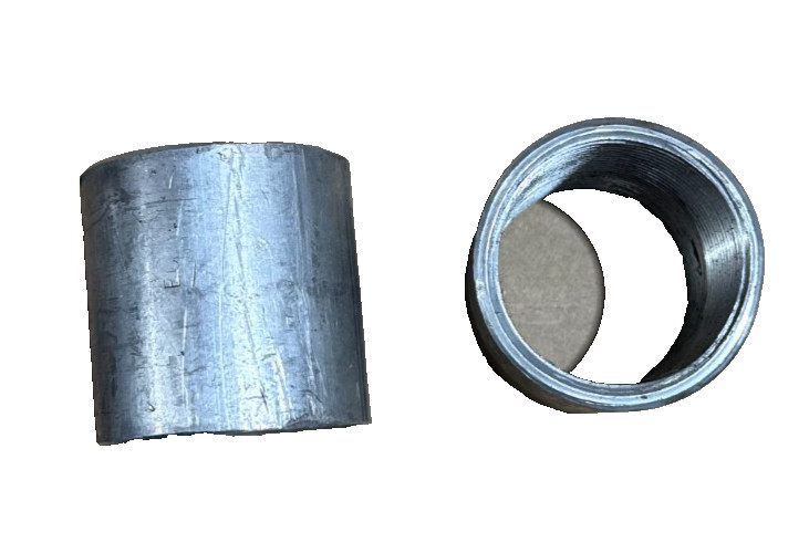 NEW-OPEN BOX:PIPE FULL THREADED COUPLING SIZE 1-1/2″