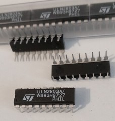 Lots of 20: STMicroelectronics ULN2803A