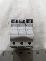 Eaton C383FHCC-3 Class CC 3-Pole Modular Fuse Holder Box of 4 Industrial OEM