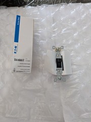 Eaton AH6808UDAC Manual Motor Controller 20/30A 600V 250V 1/order
