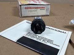 NEW HYDAC HDA 4445-B-250-000 Pressure Sensor Transmitter WARRANTY FAST SHIPPING
