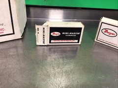 Lot Of 3 Dwyer Mini Master Flowmeter Magnehelic Pressure Gage & Rate Master V5-4