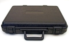 604 – PLATT LUGGAGE – BLOW MOLDED CASE – Exterior Dimensions (L x W x D): 16″ x