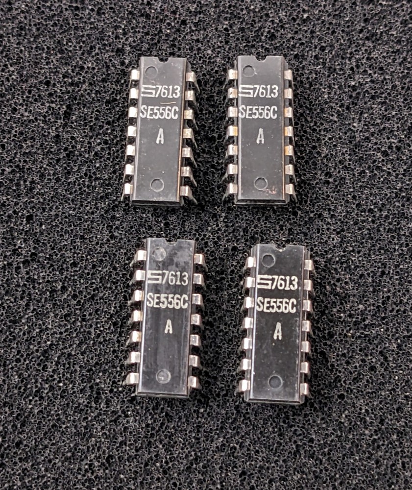 (4) 556 Dual Timer ICs ~ Signetics SE556C – Full -55C to 125C