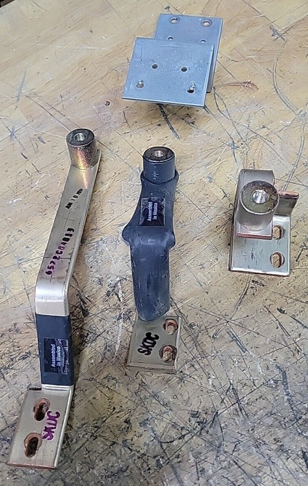 EATON CUTLER HAMMER MOUNTING HARDWARE KPRL4KDS 400A 3 PHASE FINGERS ONLY