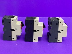 Telemecanique GV2-M07 Motor Circuit Breaker 1.6-2.5A, 690VAC, 50/60Hz [Lot of 3]