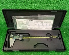Mitutoyo CD-20APX Digital Caliper Precision Measuring Tool
