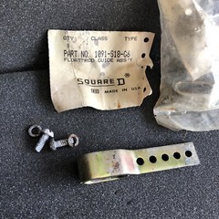 2- Square D 1091-S18-G6 Float Rod Guide Assembly New Old Stock