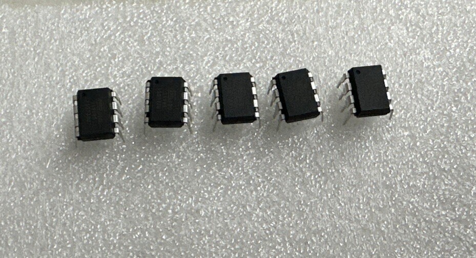 (5) ATTINY85-20PU Microchip Microcontroller IC MCU MicroChips